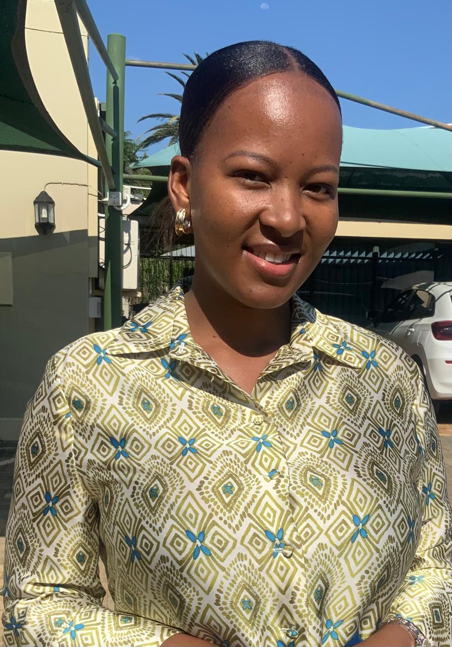 Asanda Ntshona